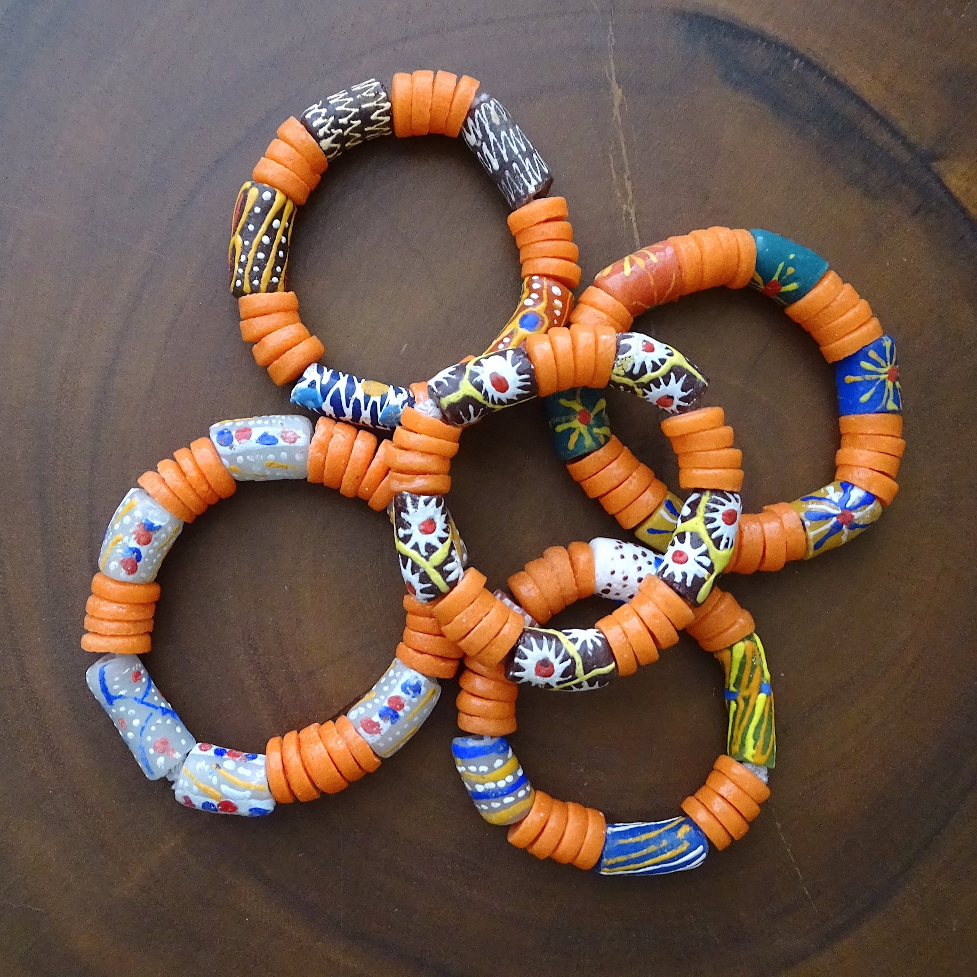 Recyced glass beads bracelets – Aluwa - Akos Creative